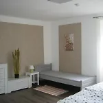 Polepy Apartamento *