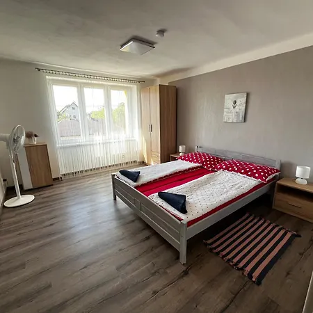 Apartment Polepy *
